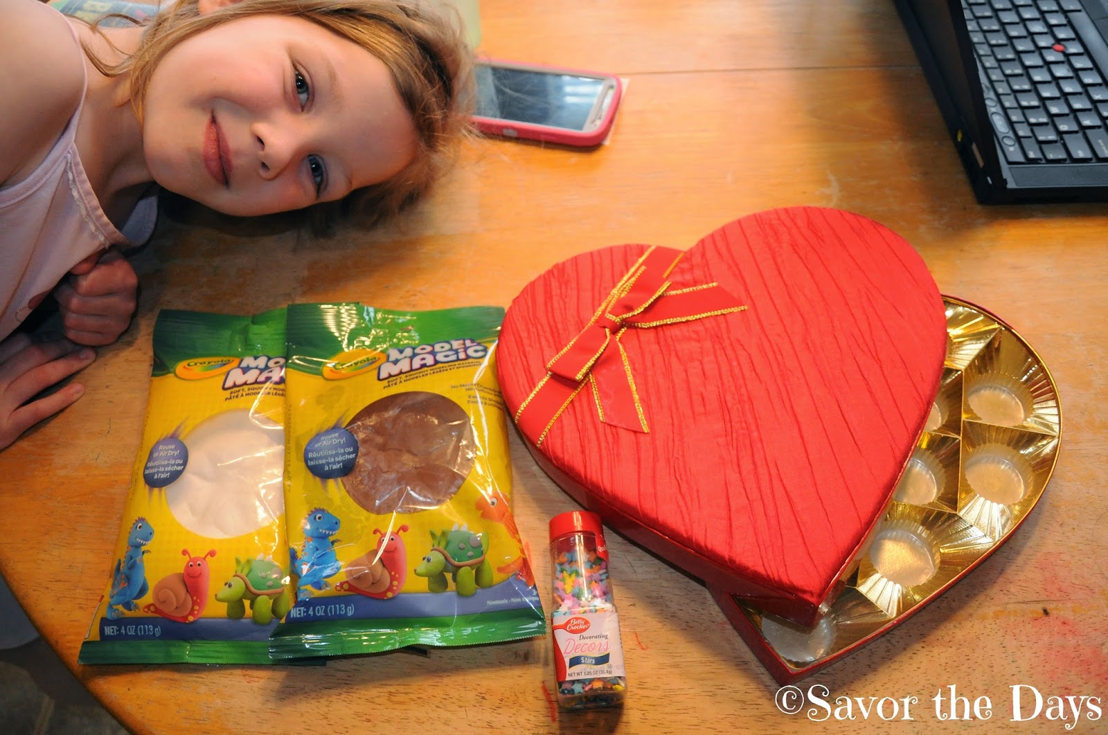Make Your Own Pretend Candy Box for Kitchen Playtime