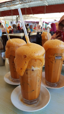 Sup Kepala Ikan Teh Tarik Madu, Warung Pak Mat, KB