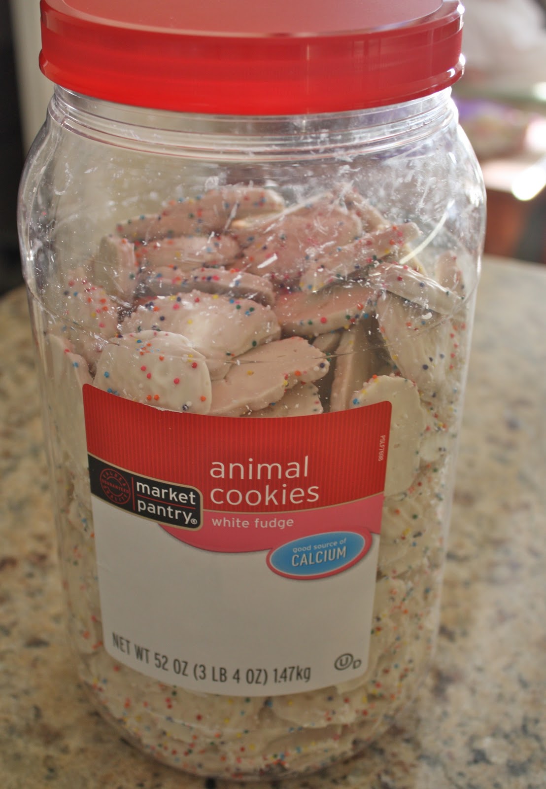 Market Pantry White Fudge Animal Cookies Review