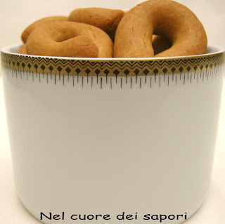 Tarallini con farina di ceci