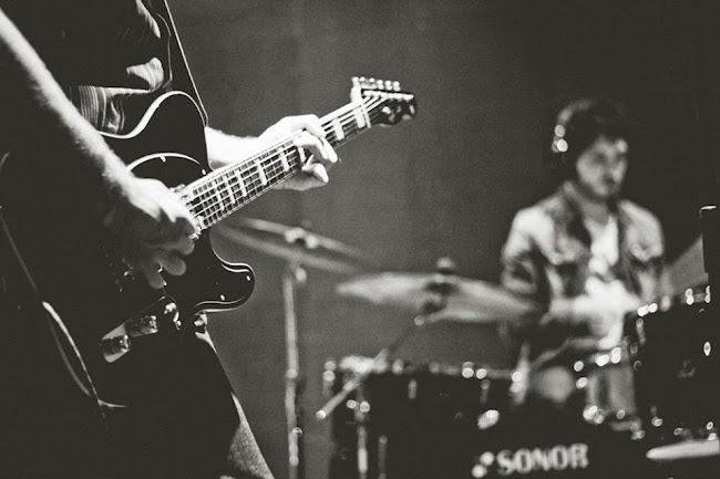 Novo Clipe: Don't Mind - Cold and the City Novo Clipe: Don't Mind - Cold and the City