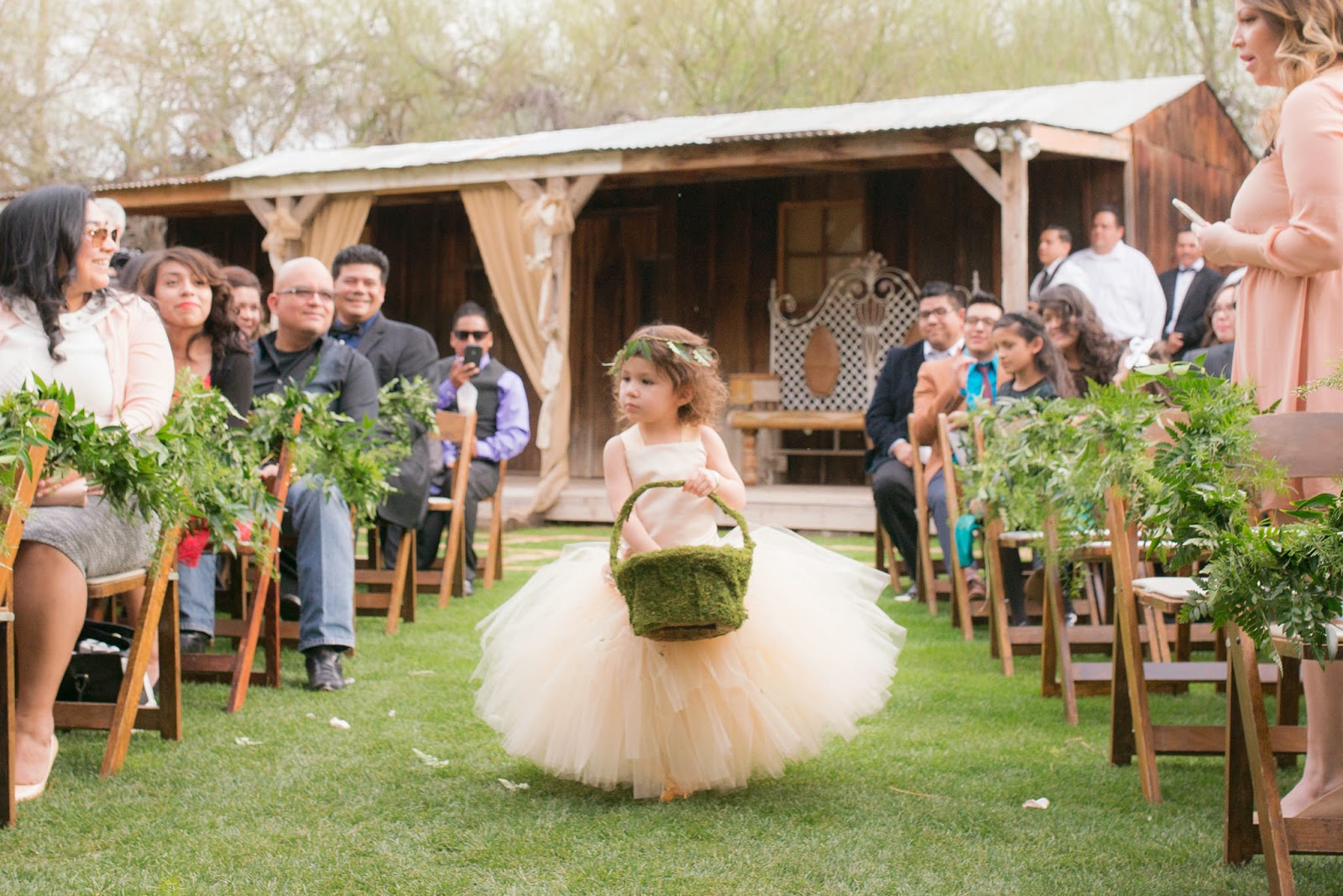 flowers for flower girl to throw