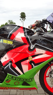 Kesan Racing Pada Ninja 250R Karburator