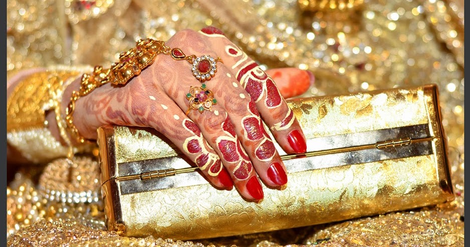 Bengali Wedding Guide: Bangladeshi Bridal Mehndi (Henna) Design Ideas