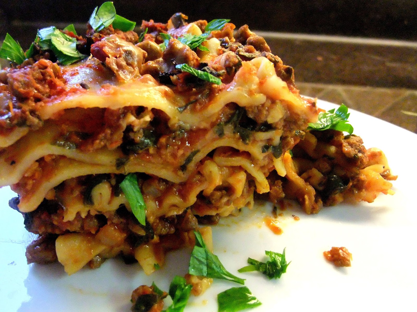 Susan's SavourIt! Slow Cooker Lasagna with Spinach and Mushrooms...