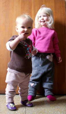 30 Creative and Cool Ways To Reuse Old Sweaters (35) 23