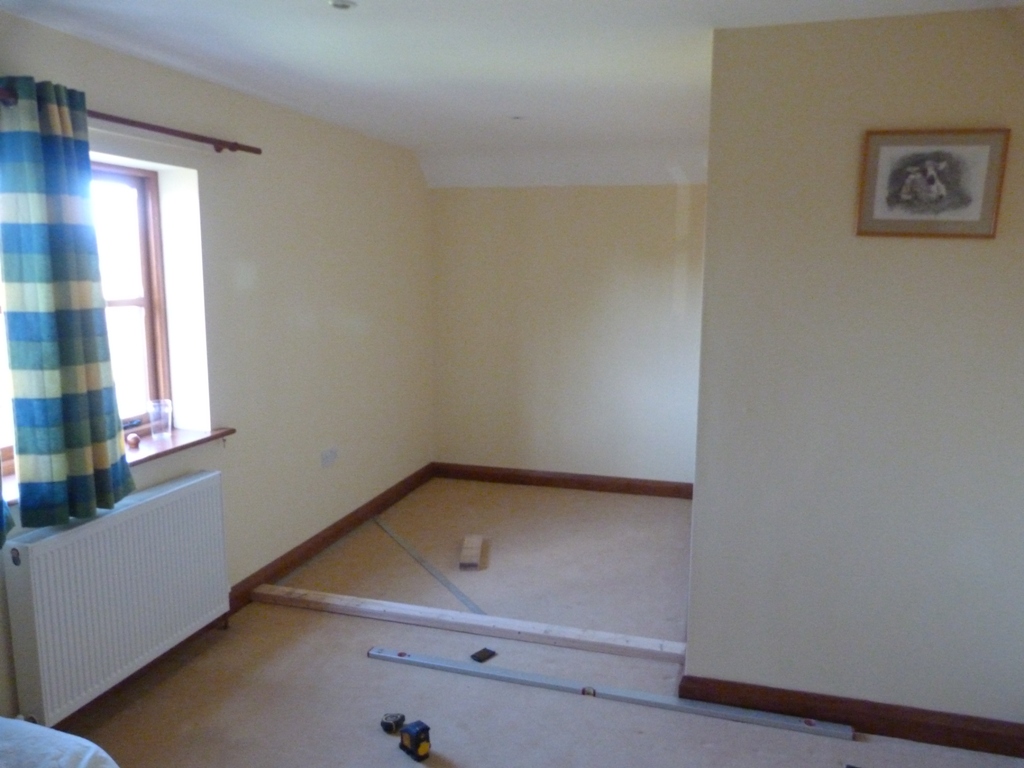 P1020064.JPG 1,024×768 pixels Stud walls, Building a stud wall, Diy