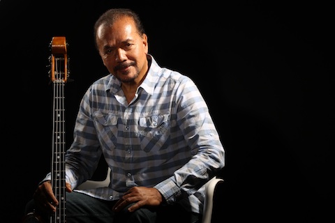 Bobby Valentín evoluciona musicalmente Bobby Valentín evoluciona musicalmente