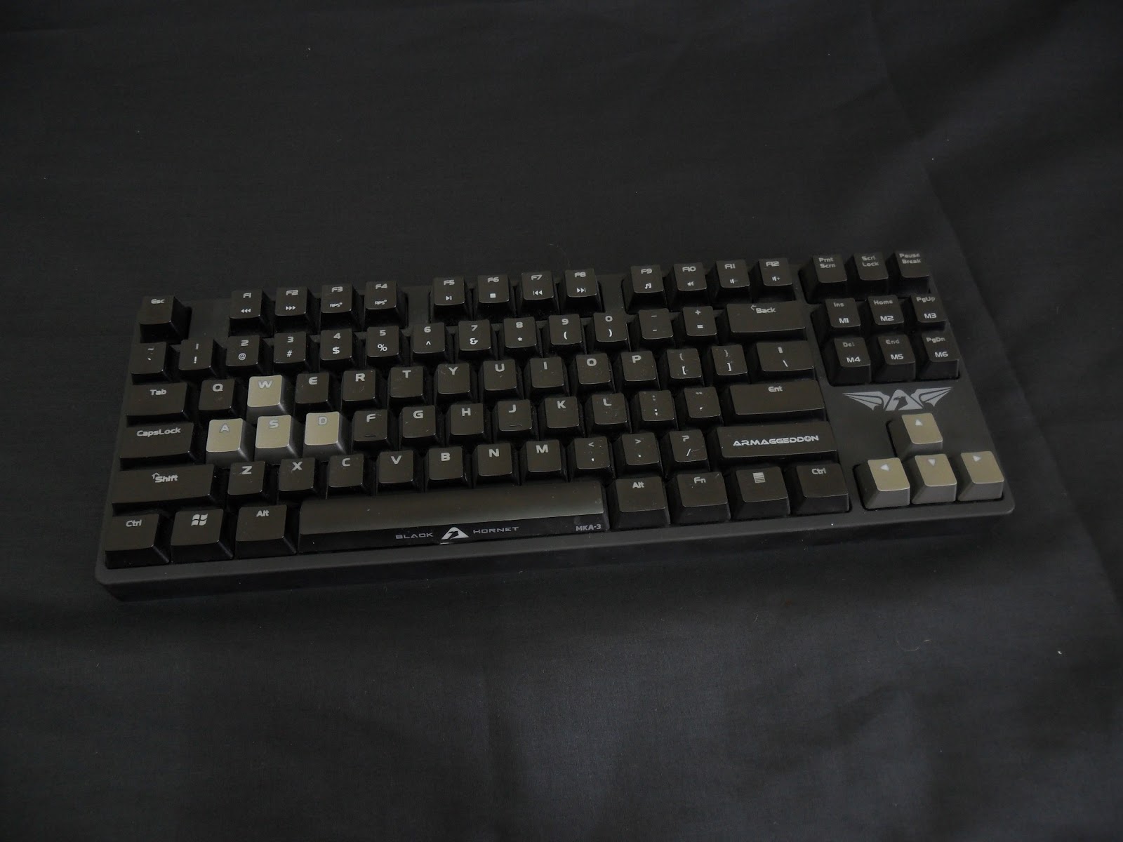 Unboxing & Review: Armaggeddon Black Hornet MKA-3 Mechanical Gaming Keyboard 10