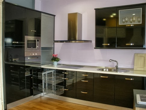 Un Mundo en la Cocina: Cocinas en Formica