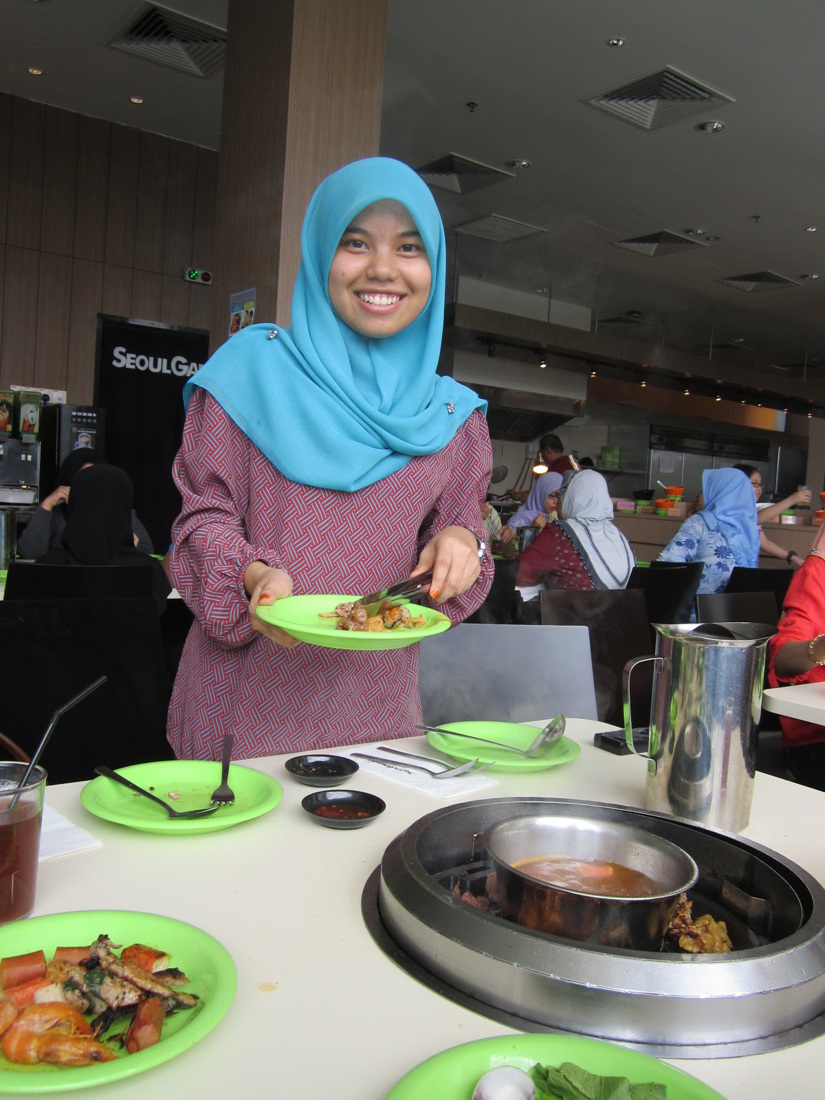 Certified Omnomnomnivor! seoul garden paradigm mall.