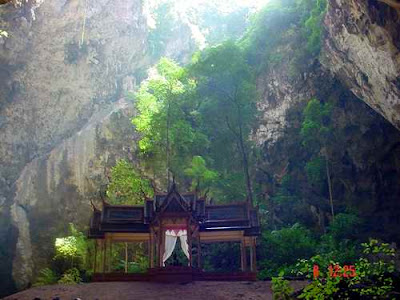 Phraya Nakhon Cave: A buried treasure with a noble past