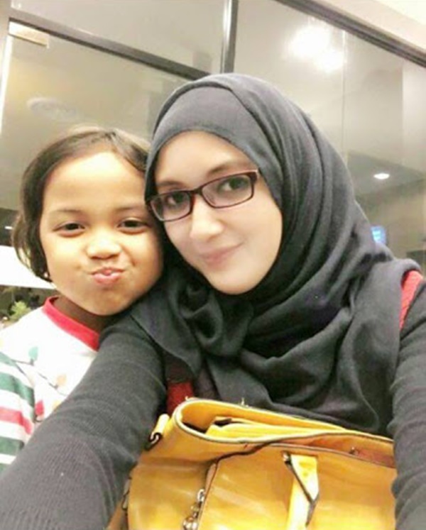 Gambar Terkini Anak Arwah Achik Spin... COMEL!! Gambar Terkini Anak Arwah Achik Spin... COMEL!!