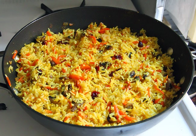 Постный рассыпчатый рис с овощами
