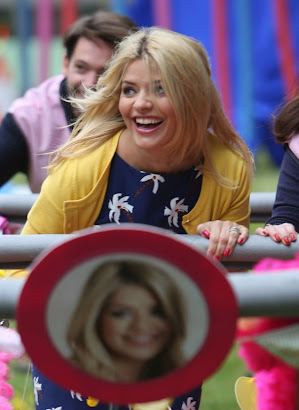 Holly Willoughby Photos