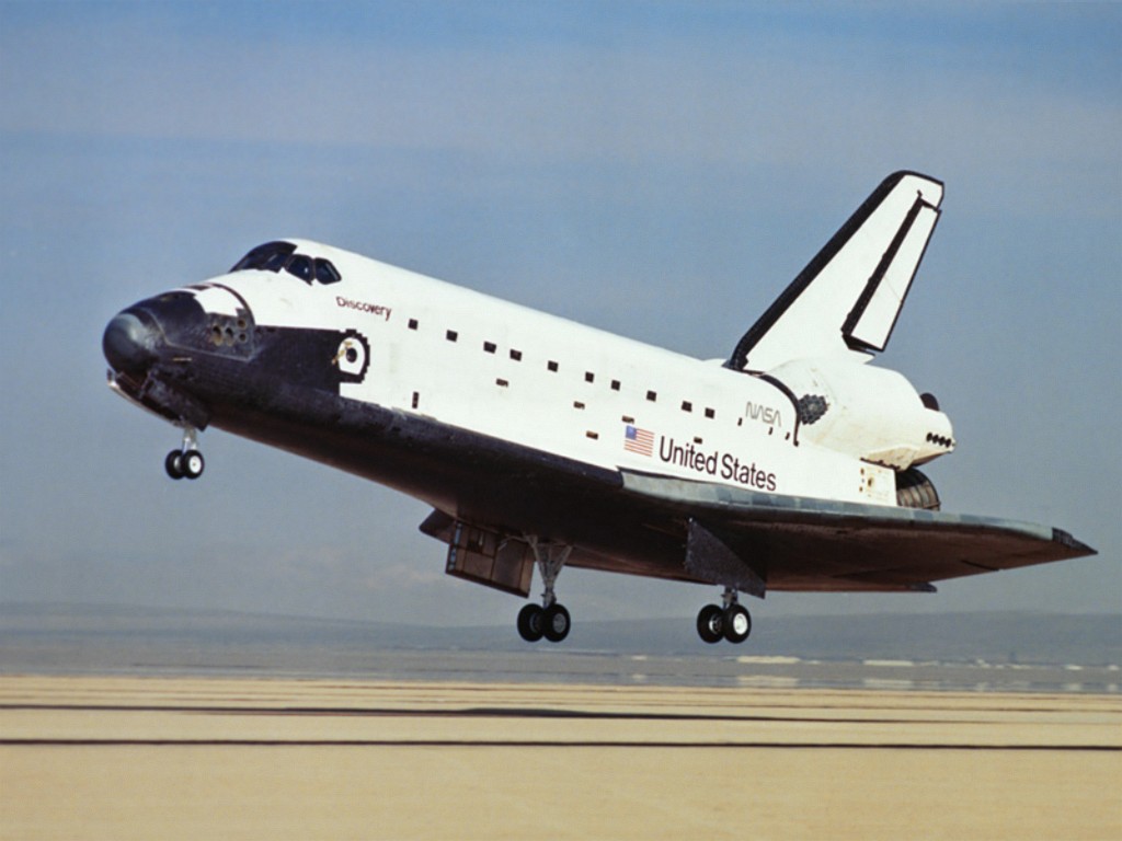 shuttle+atlantis+landing.jpg