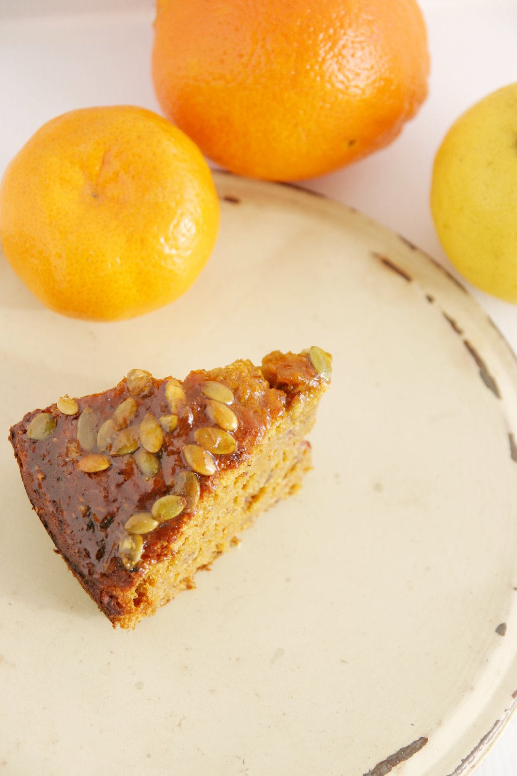 Simply Tea Orange & Date Dessert Cake