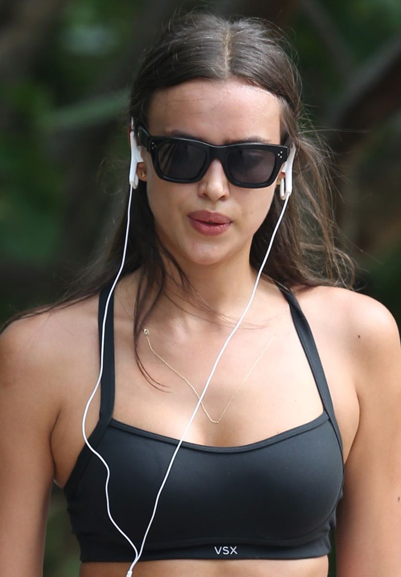 fashion model photos hot: Photos: Irina Shayk Hot Look Weekend in Miami