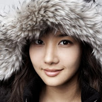 Korean Actress style fashion picture Park Min Young