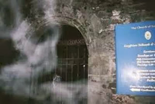 Misteri Poltergeist yang Menggemparkan Dunia Misteri Poltergeist yang Menggemparkan Dunia