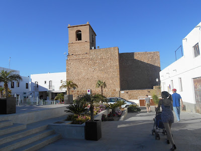 Iglesia Fortaleza de Santa María