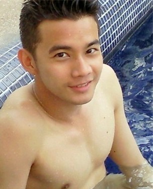 ang kyut ng smile ni kuya.