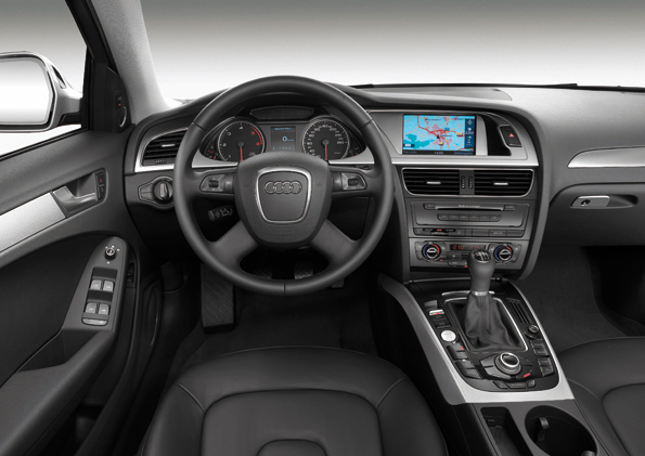 Экстерьер новой Audi A4 2012 и
