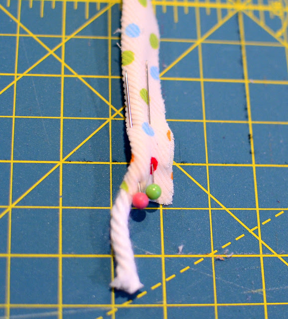 Jane of all Trades Make your own piping tutorial