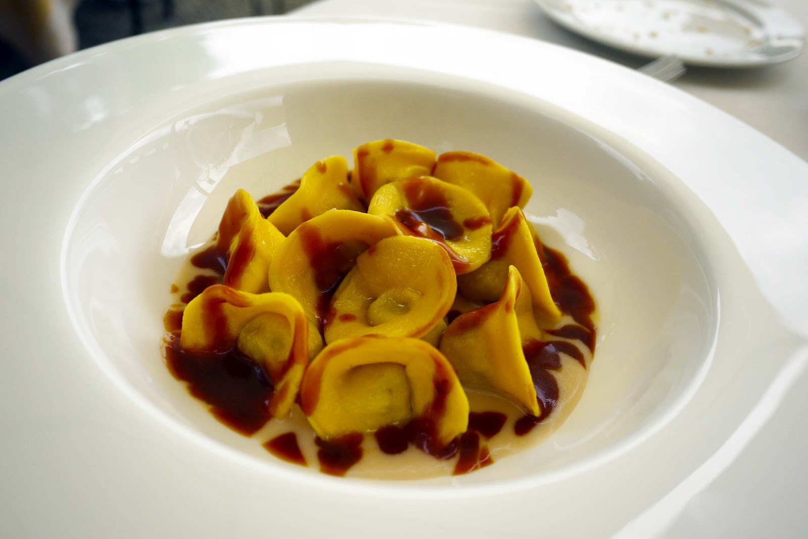 European Gastronomy THRIVING WIVES