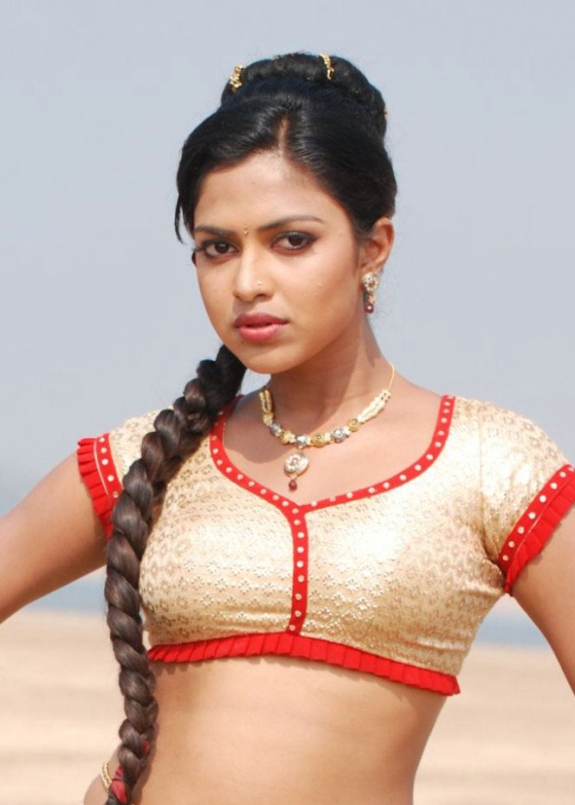 Amala Paul Hot Photos