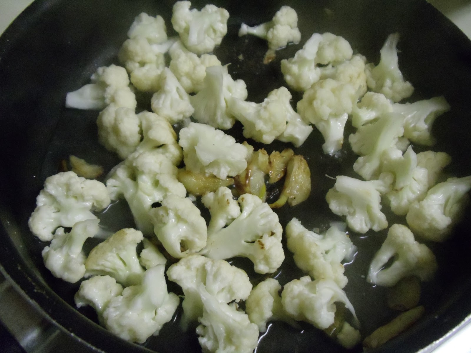 Lakshmi Canteen Cauliflower Upkari ( Cauliflower Stir Fry)