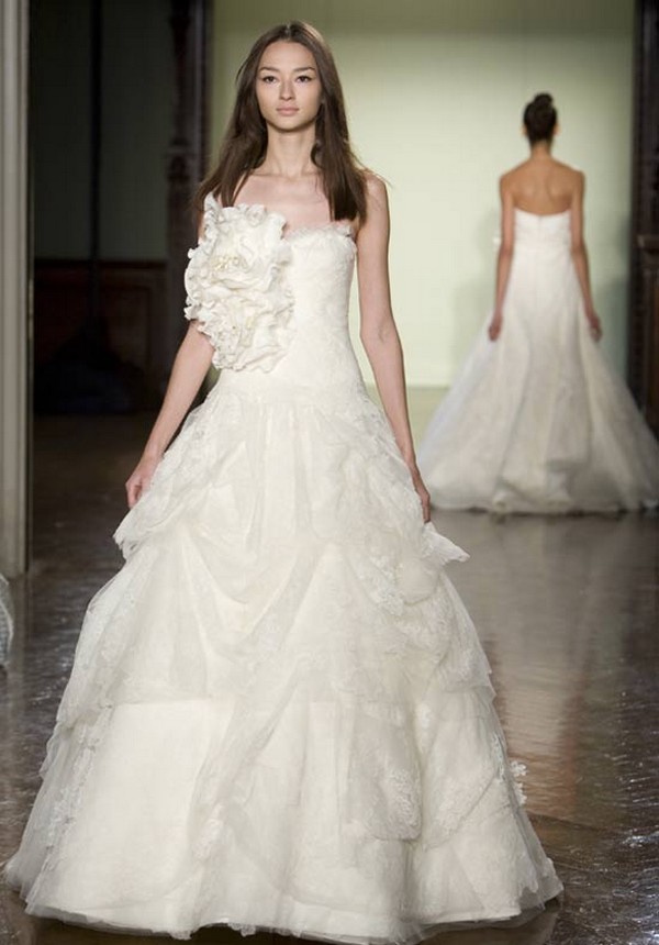 When we talk about wedding gowns then girls want to look more stylish on When we talk about wedding gowns then girls want to look more stylish on