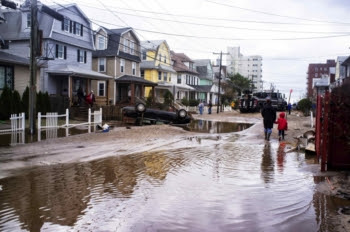 Nova Iorque tenta regressar à normalidade depois da tempestade Sandy