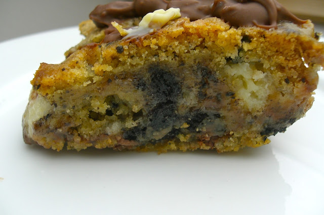 side view of the Oreo Chocolate Chip Cheesecake Cookie Bars