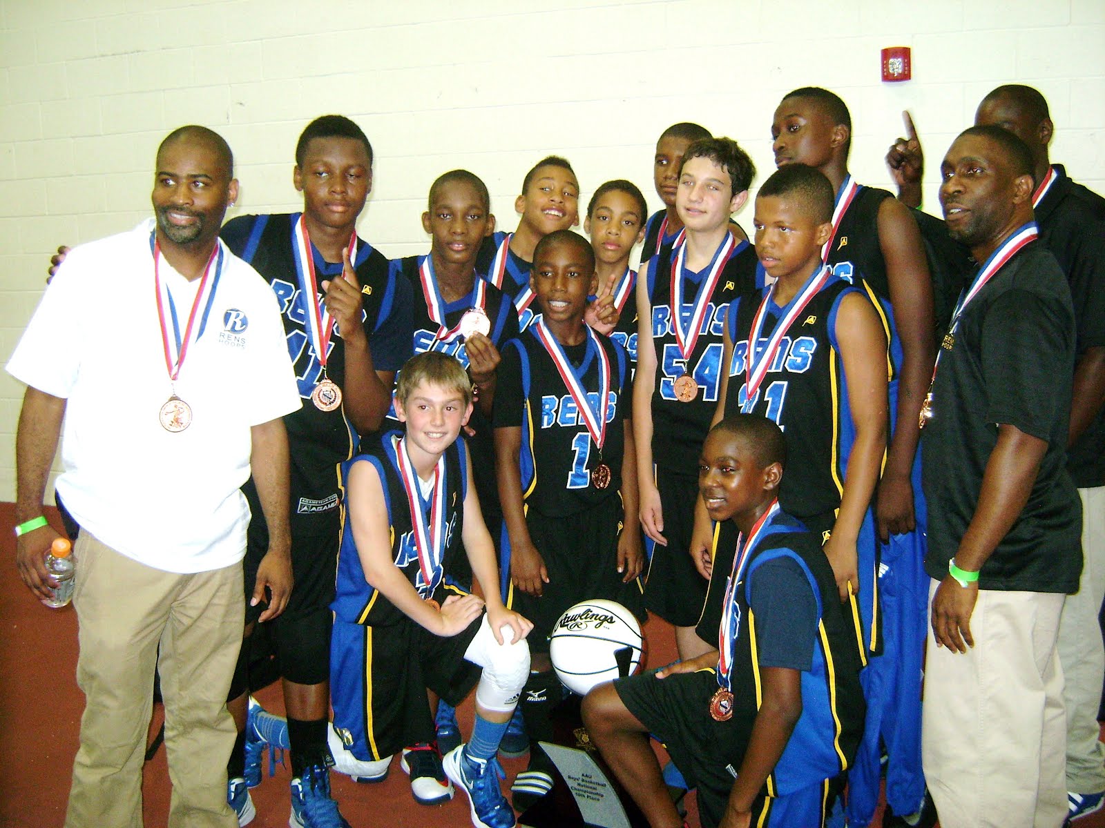 BASKETBALL SPOTLIGHT NEWS 6th Grade AAU Nationals Update New Rens