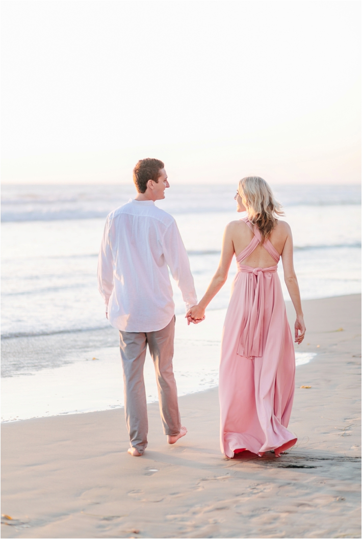 Sunset Beach engagement session at Torrey Pines | San Diego Beach Engagement Session by Leslie Anne Photofinish Sunset Beach engagement session at Torrey Pines | San Diego Beach Engagement Session by Leslie Anne Photofinish