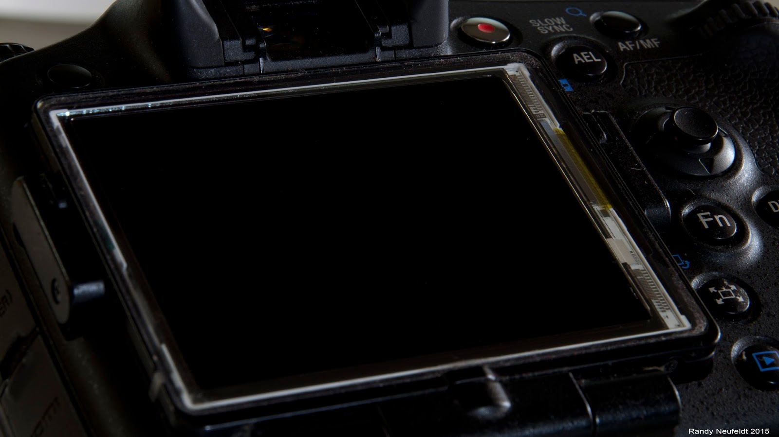 Old Geek for Geezers SONY SLTA77 LCD SCREEN REPAIR