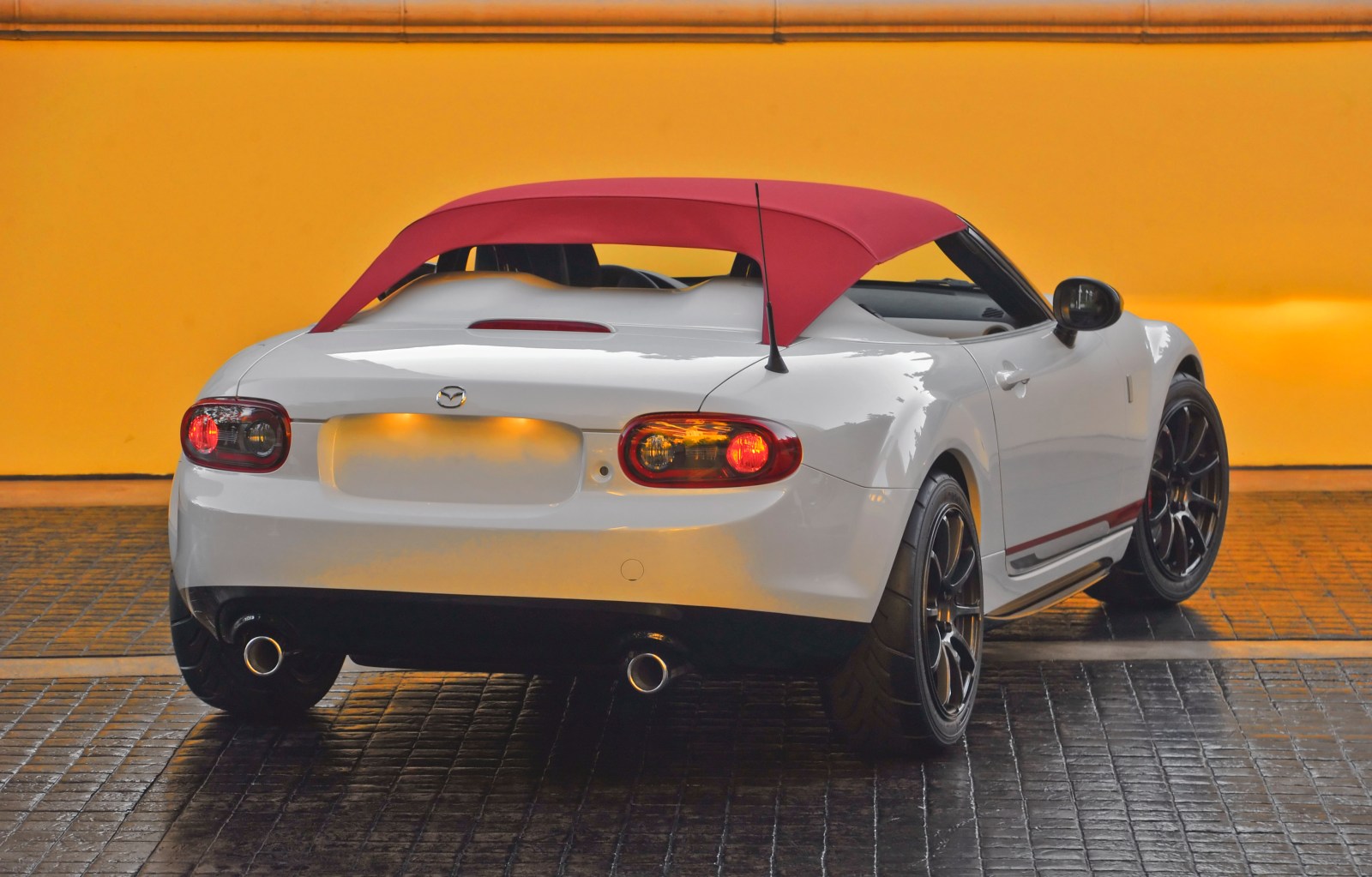 Roadster.Blog: Mazda MX-5 Spyder Concept Roadster.Blog: Mazda MX-5 Spyder Concept