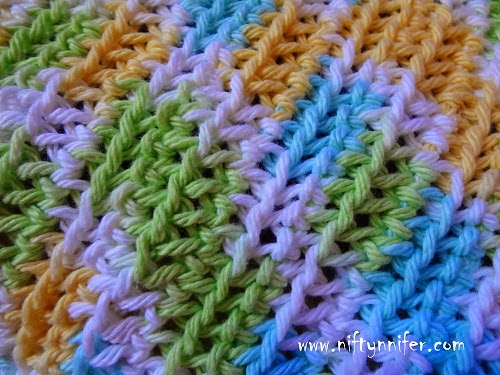 Free Crochet Washcloth Pattern The Wonder cloth http://www.niftynnifer.com/2014/05/free-crochet-washcloth-pattern-by.html #Crochet