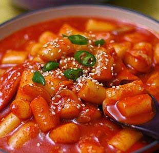 Cara Membuat Novel Korea | resep cara membuat ddukbokki jajanan khas korea Cara Membuat Novel Korea | resep cara membuat ddukbokki jajanan khas korea