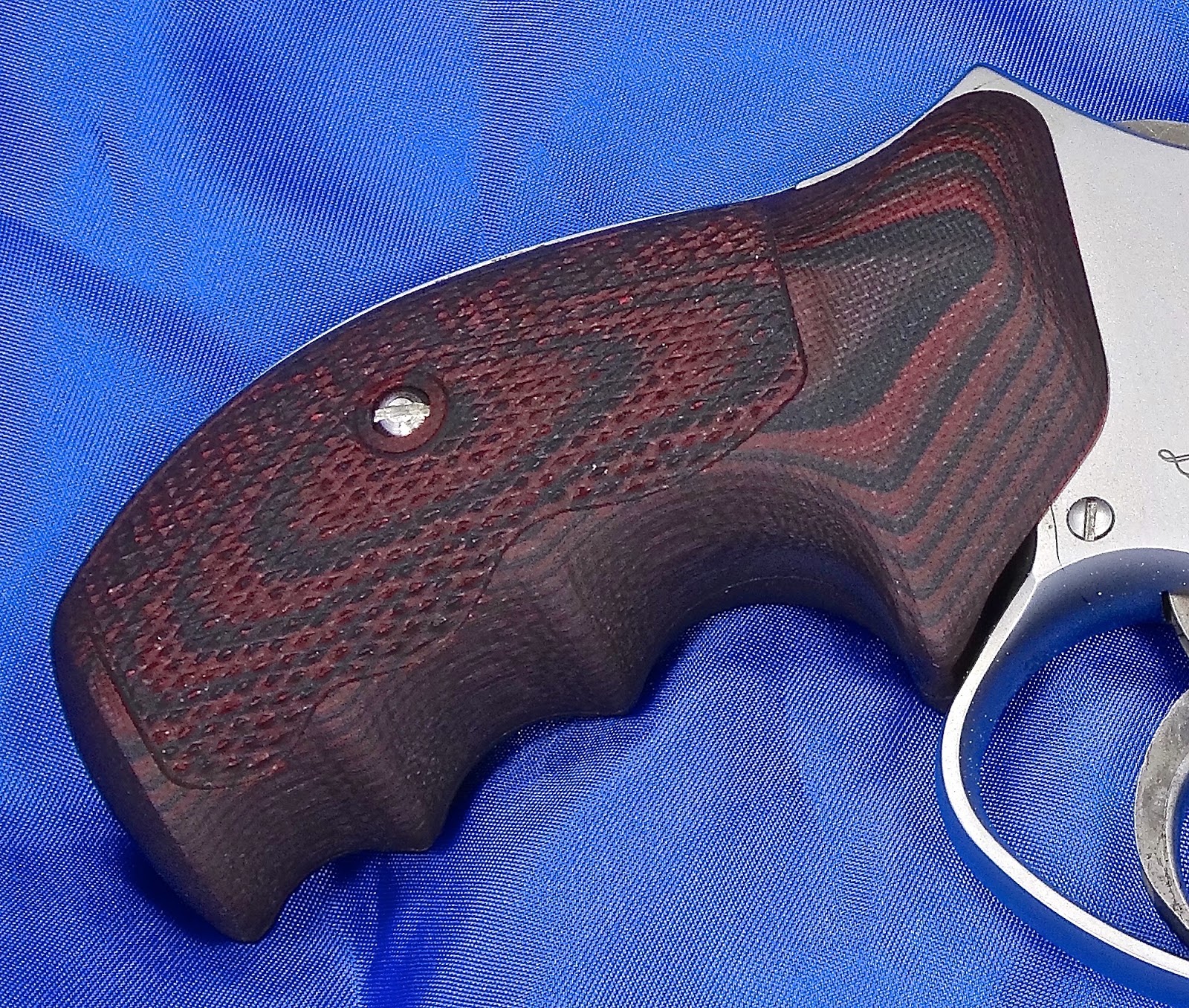 Average Joe's Handgun Reviews VZ Grips A Serious Upgrade For Your