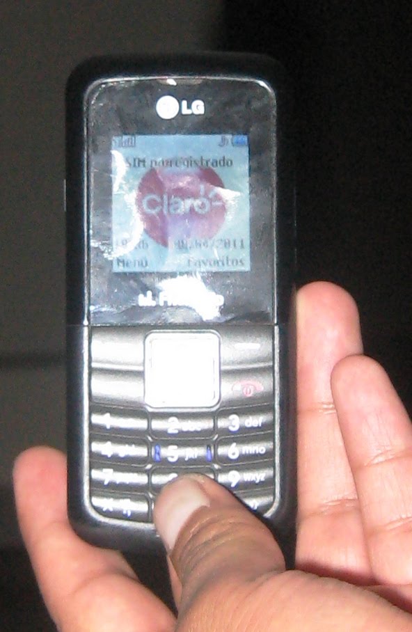 me encontre un iphone 4 reportado
