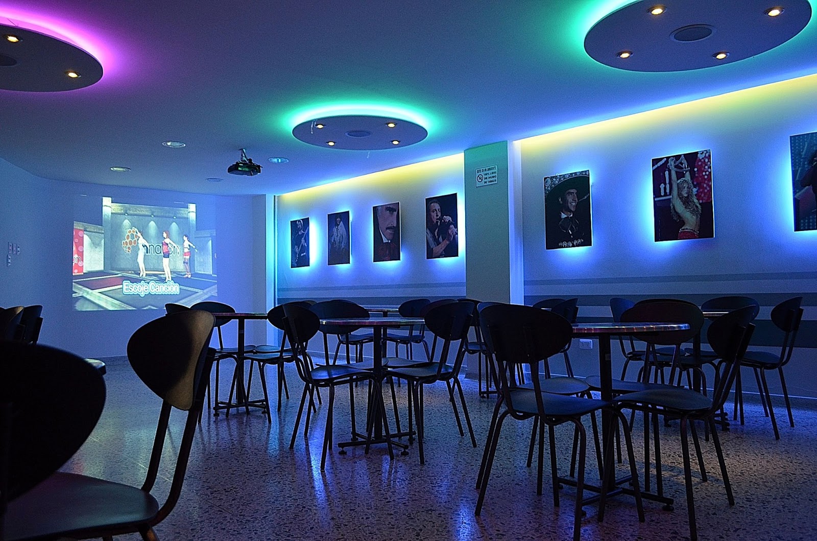 Karaokes Decoracion ~ PROYECTOS L?DICOS Y DE ENTRETENIMIENTO DISE?O INTERIORISMO Karaokes Decoracion ~ PROYECTOS L?DICOS Y DE ENTRETENIMIENTO DISE?O INTERIORISMO