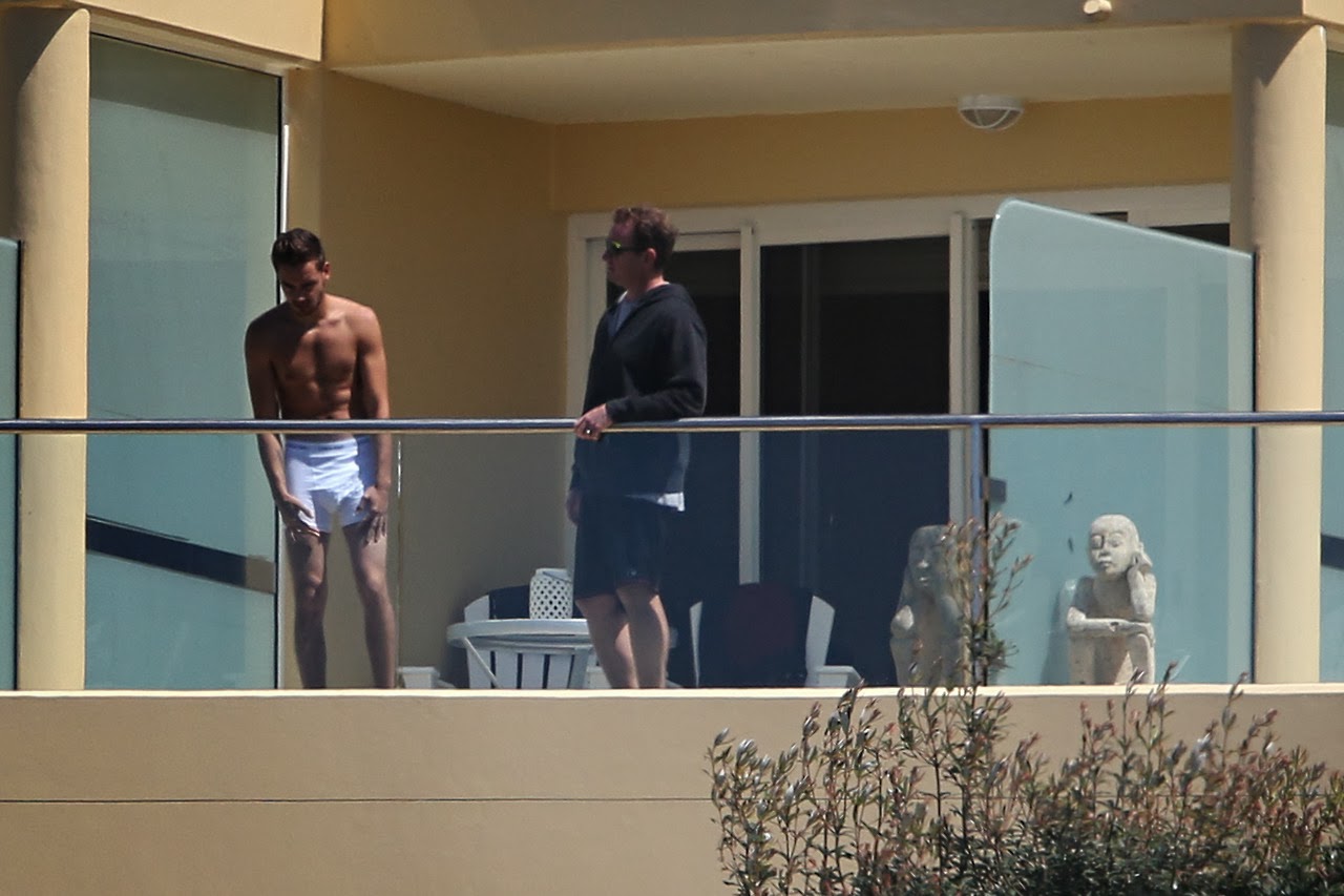 Liam at his balcony, Sydney (7.10.2013. 