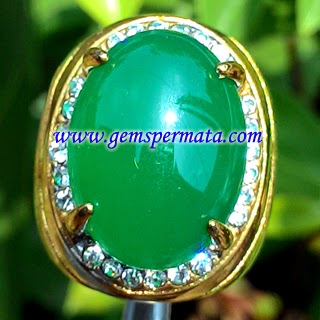 A527 Batu Akik Permata Natural Chrysoprase A527 Batu Akik Permata Natural Chrysoprase - Batu Warna Ijo