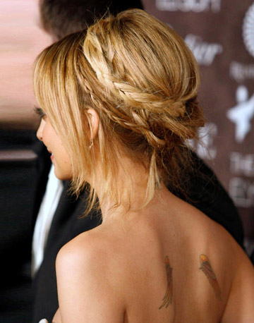 Best Updos for Short Hairstyles