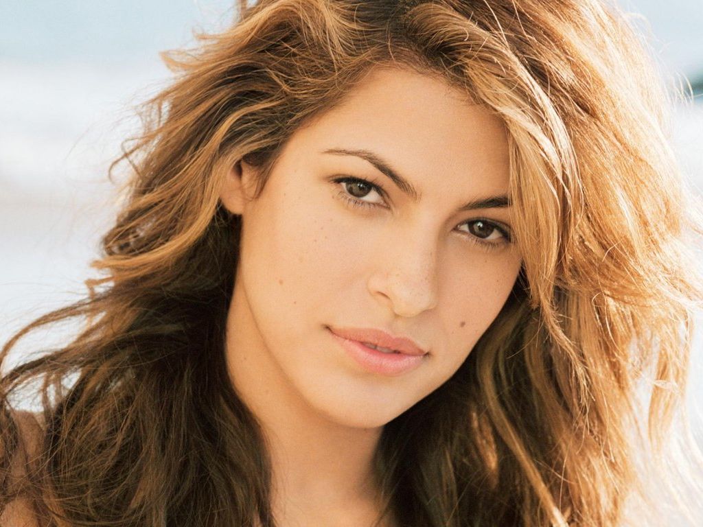 http://4.bp.blogspot.com/-2hoDiUHmIxM/UH5Ypbw9KTI/AAAAAAAACgE/AT_dNzHS_t0/s1600/Eva+Mendes.jpg