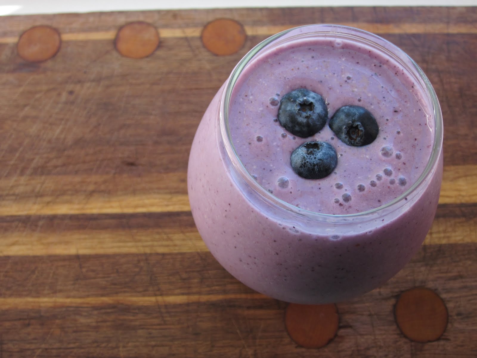 Sweet Luvin' In The Kitchen BerryOat Breakfast Smoothie