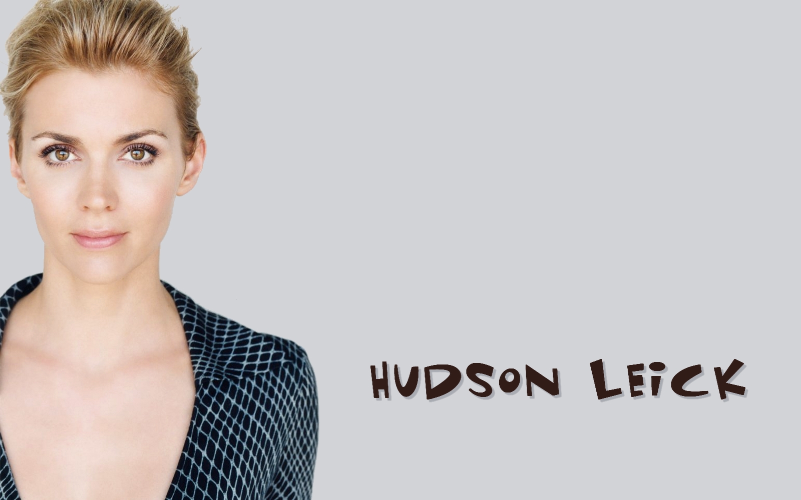 http://4.bp.blogspot.com/-2jP0X8hM4T4/UT4CB7wYMrI/AAAAAAAGeCc/K3CaL-7RBAM/s1600/Hudson+Leick+Wallpaper+01.jpg