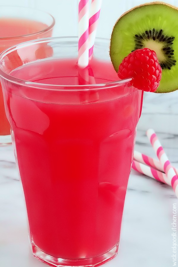 Pink Lady Skinny Detox Power Juice a tasty recipe